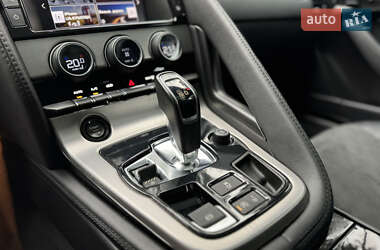 Купе Jaguar F-Type 2015 в 