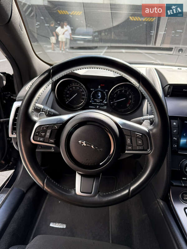 Купе Jaguar F-Type 2017 в Києві