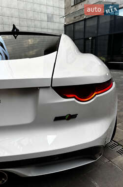 Купе Jaguar F-Type 2016 в 
