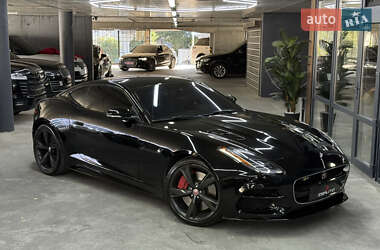 Купе Jaguar F-Type 2017 в 