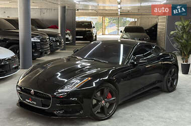 Купе Jaguar F-Type 2017 в 