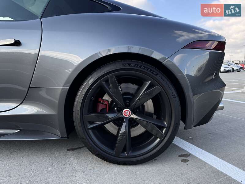Купе Jaguar F-Type 2015 в Киеве