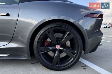 Купе Jaguar F-Type 2015 в 