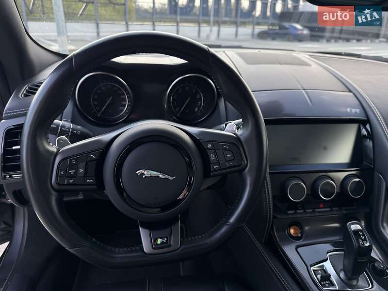 Купе Jaguar F-Type 2015 в Киеве