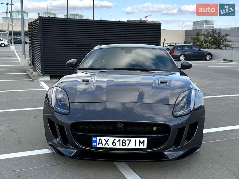 Купе Jaguar F-Type 2015 в Киеве