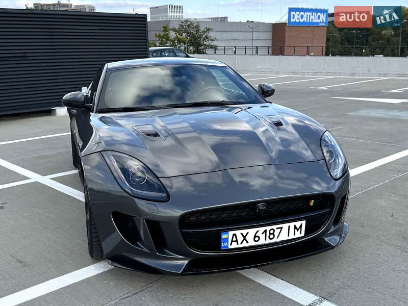 Купе Jaguar F-Type 2015 в Киеве