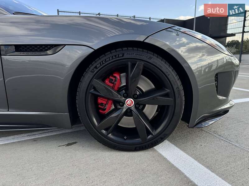 Купе Jaguar F-Type 2015 в Киеве