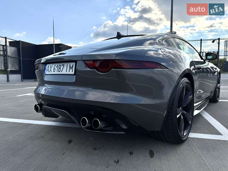 Купе Jaguar F-Type 2015 в Киеве