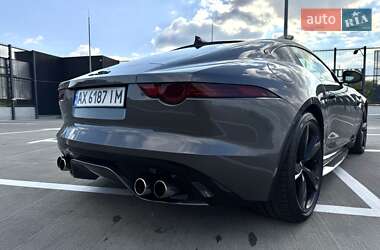 Купе Jaguar F-Type 2015 в 