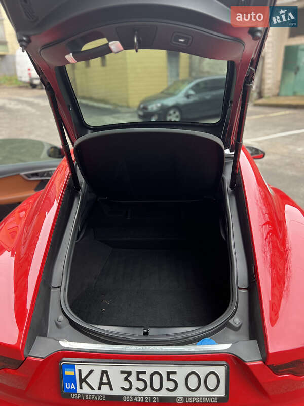 Купе Jaguar F-Type 2020 в Києві фото 18 Купе Jaguar F-Type 2020 в Києві