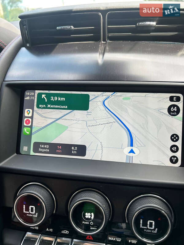 Купе Jaguar F-Type 2019 в Киеве фото 8 Купе Jaguar F-Type 2019 в Киеве