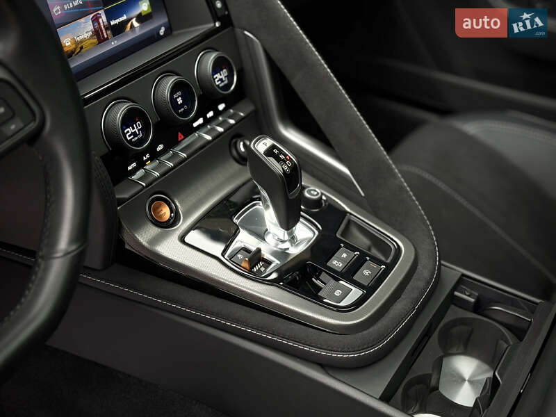 Купе Jaguar F-Type 2016 в Одесі