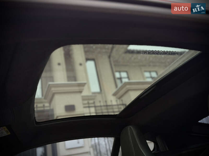 Купе Jaguar F-Type 2016 в Одесі