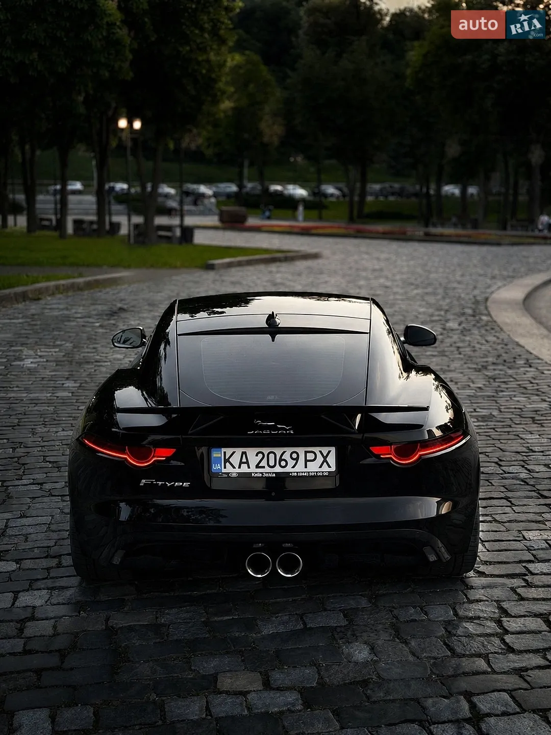 2018 Jaguar F-Type - мініатюра 9