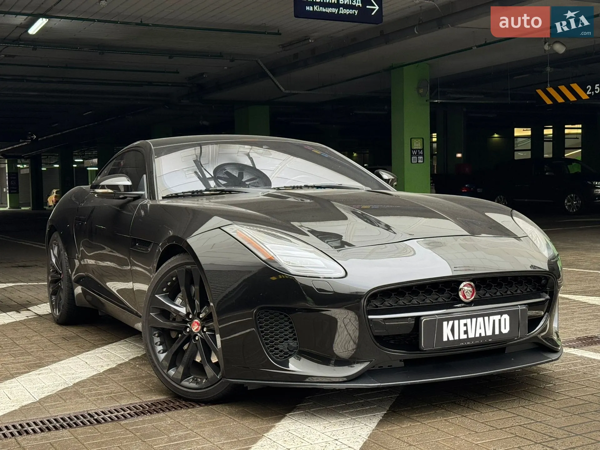 2018 Jaguar F-Type - мініатюра 5