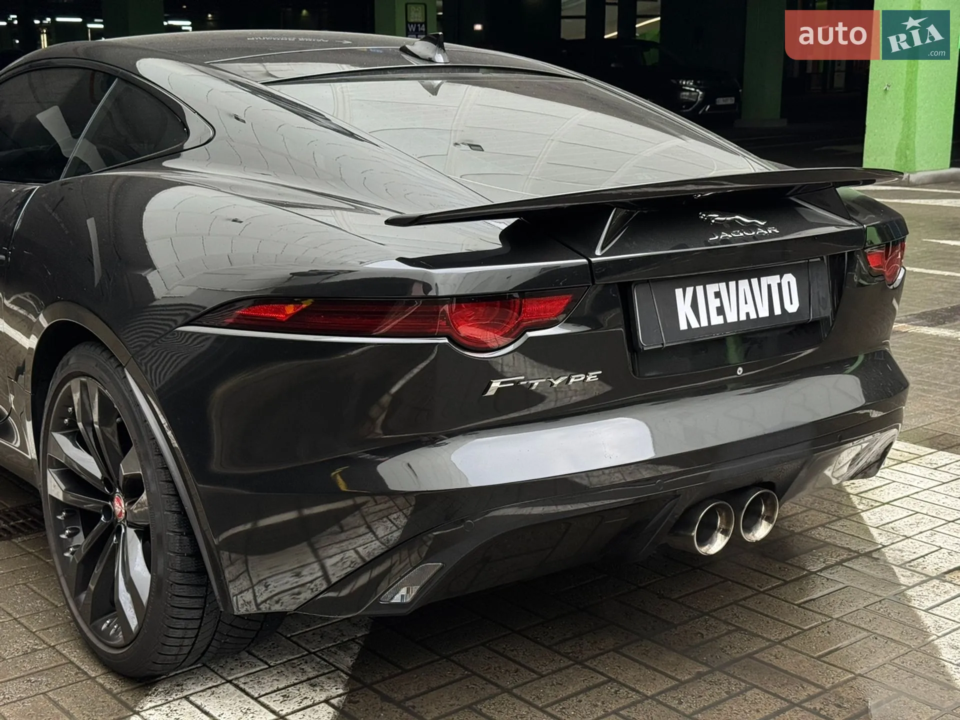2018 Jaguar F-Type - мініатюра 16