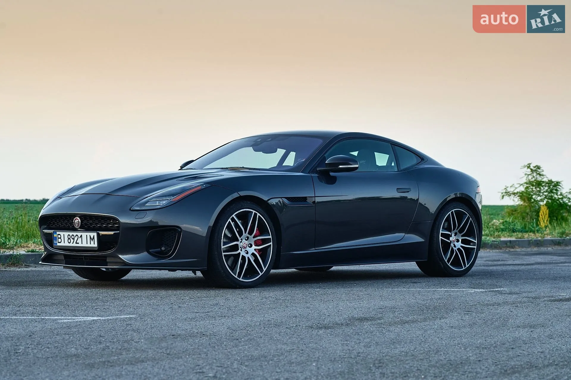 2019 Jaguar F-Type - мініатюра 11