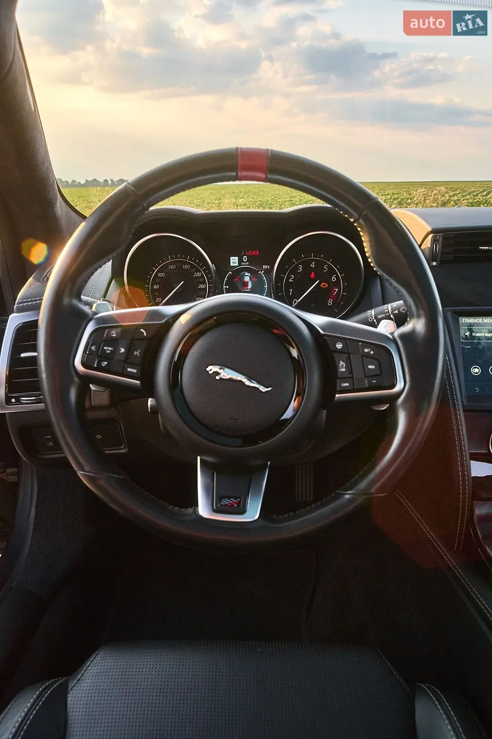 2019 Jaguar F-Type - мініатюра 31