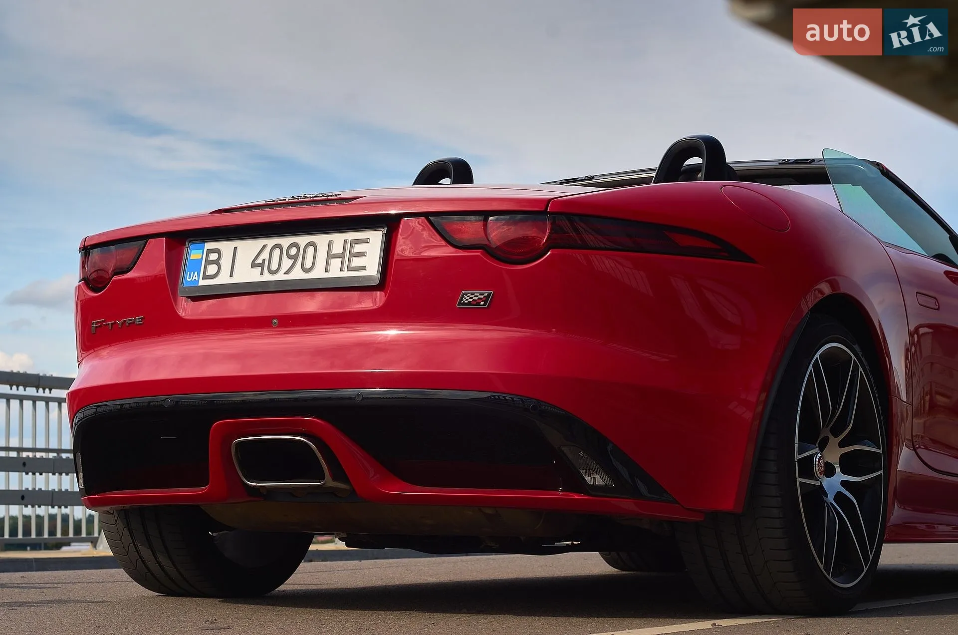 2019 Jaguar F-Type - мініатюра 13
