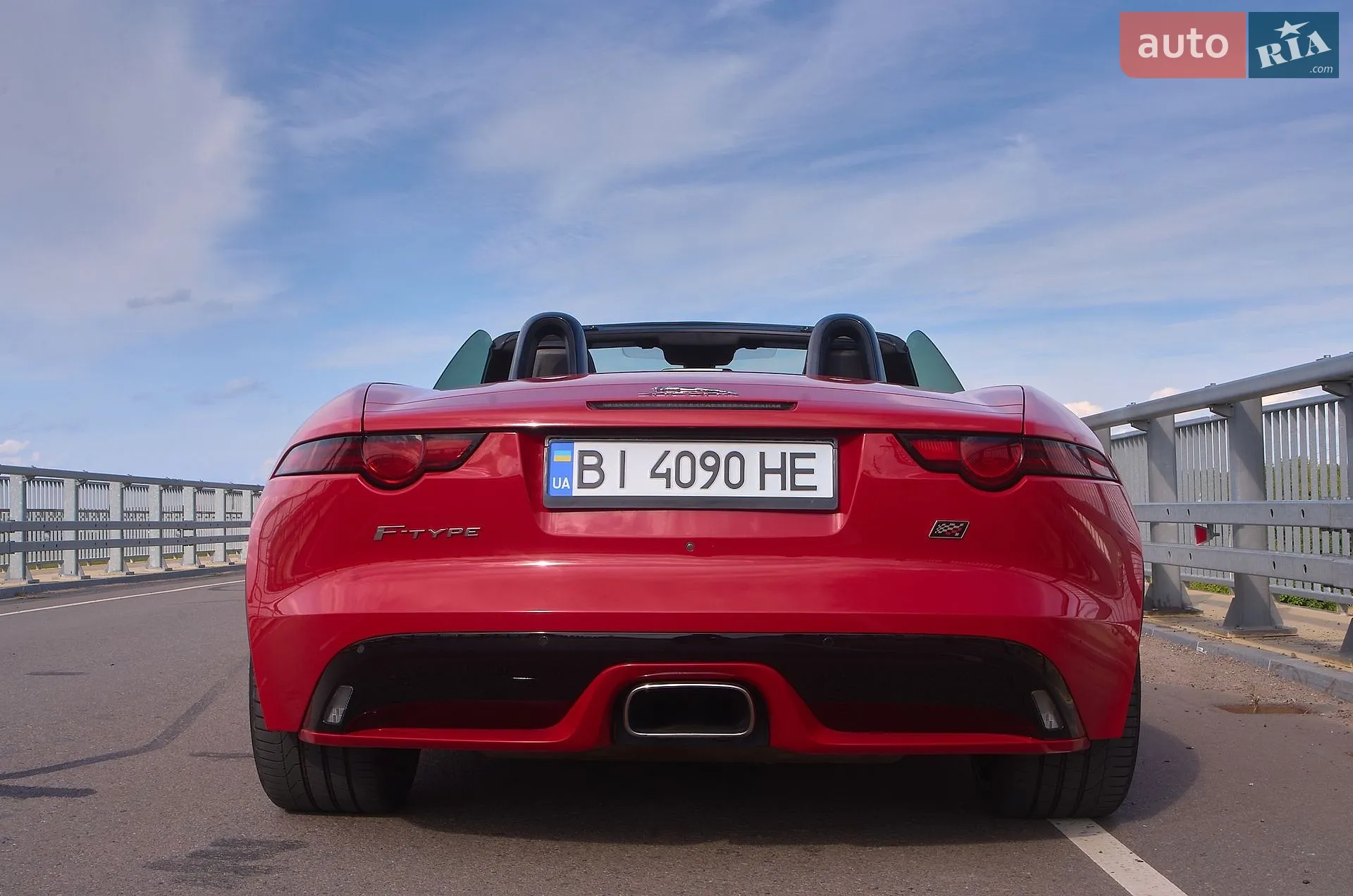 2019 Jaguar F-Type - мініатюра 16