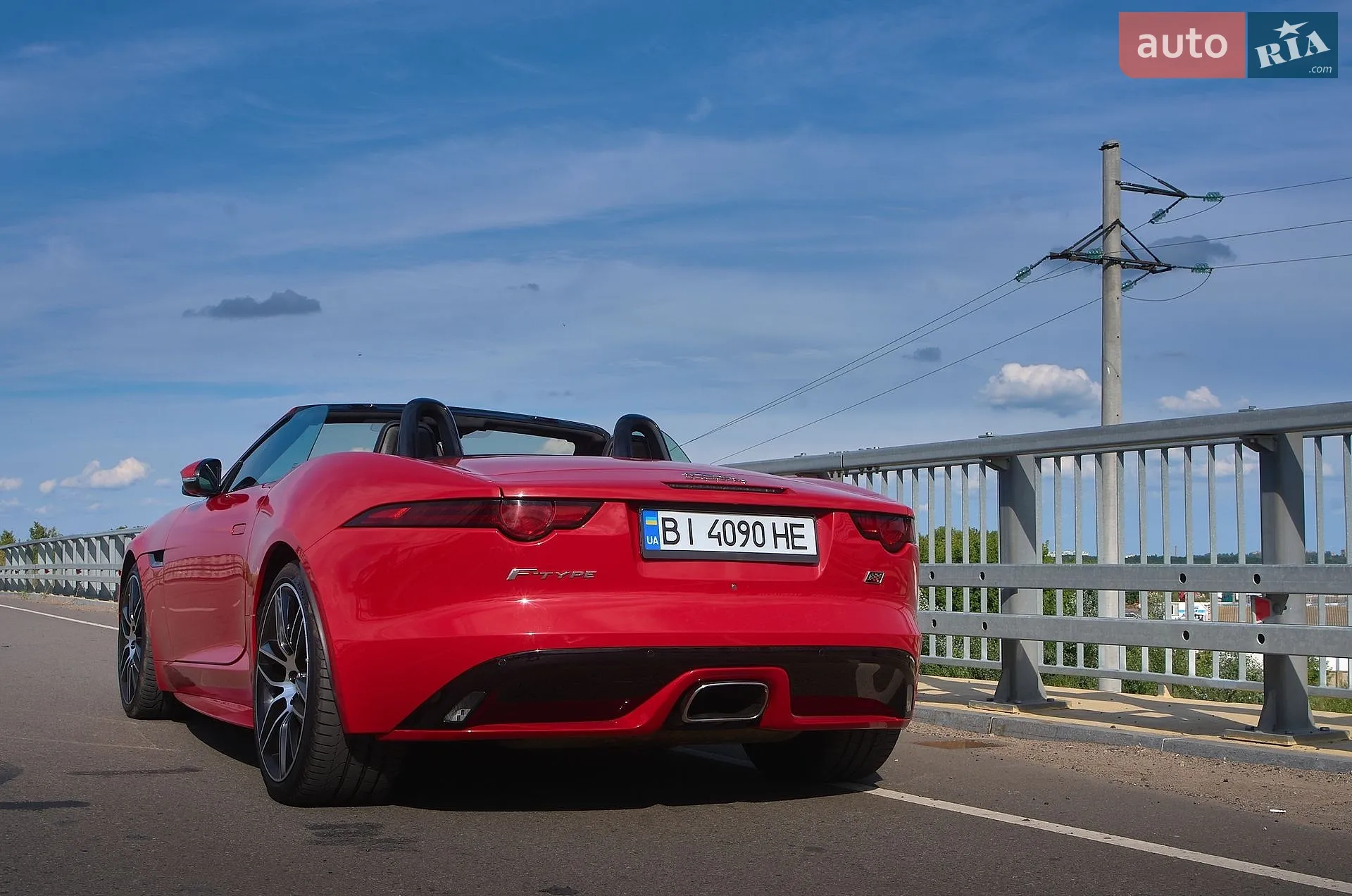 2019 Jaguar F-Type - мініатюра 12