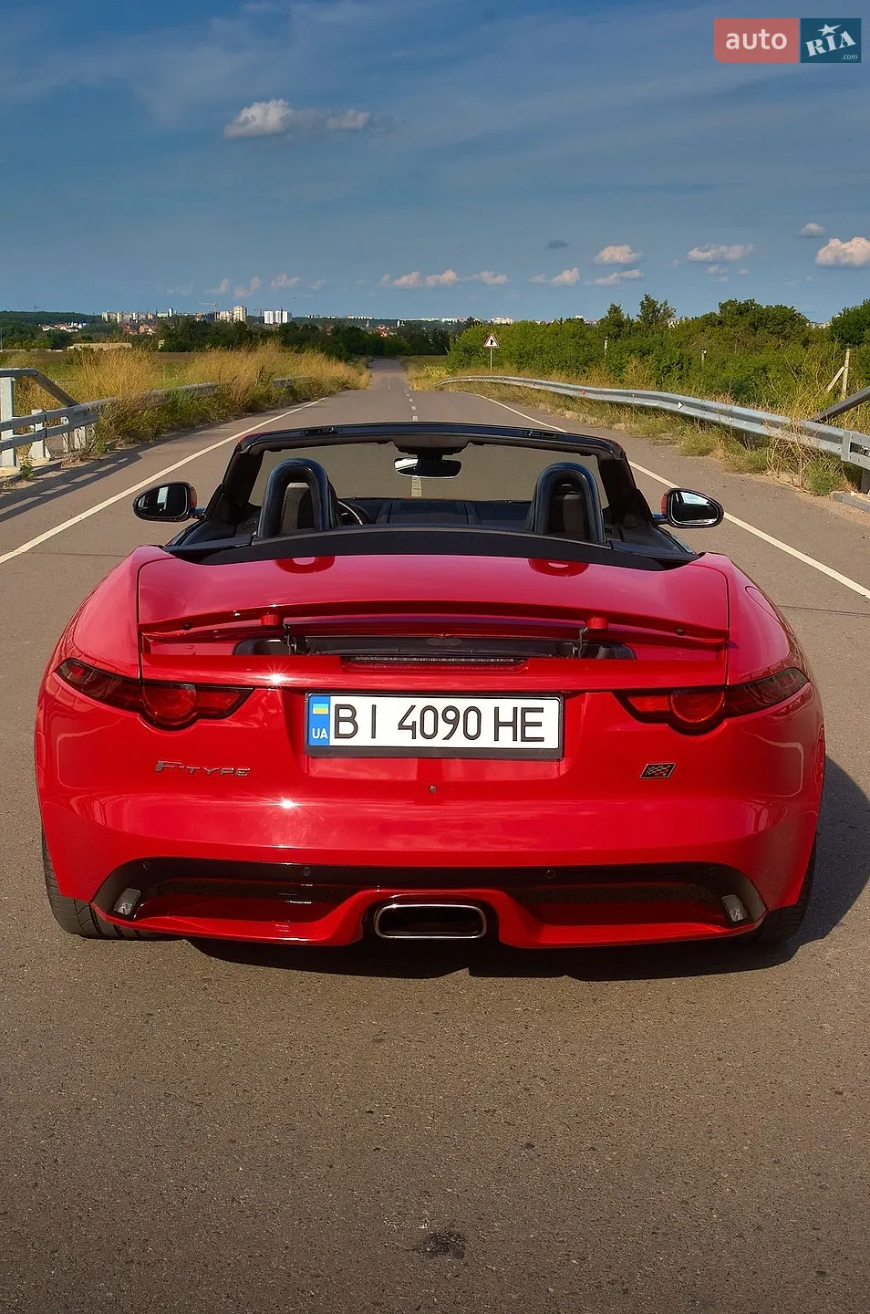 2019 Jaguar F-Type - мініатюра 15