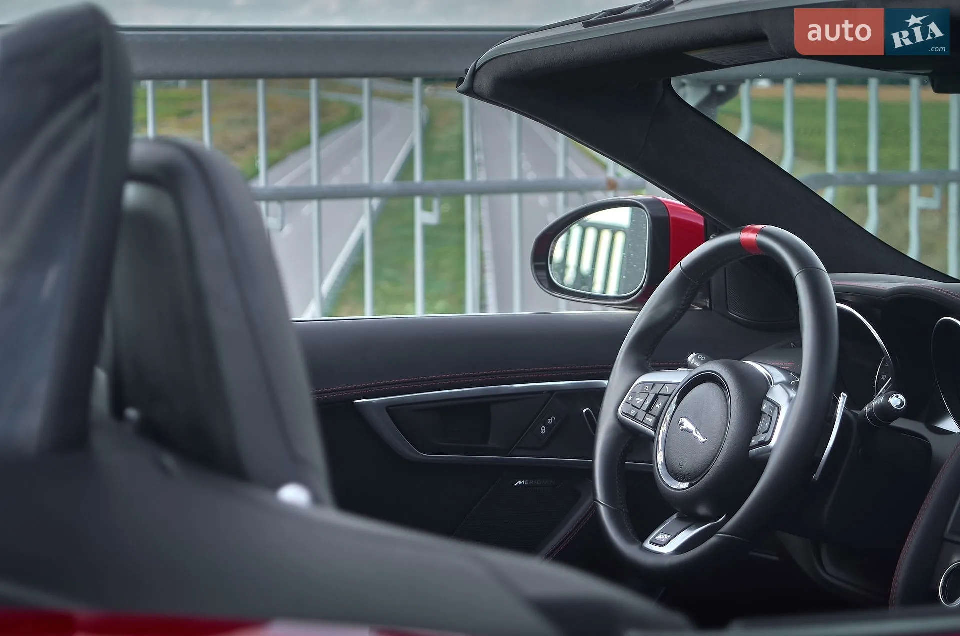 2019 Jaguar F-Type - мініатюра 44