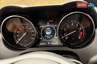 Купе Jaguar F-Type 2016 в Киеве фото 10 Купе Jaguar F-Type 2016 в Киеве