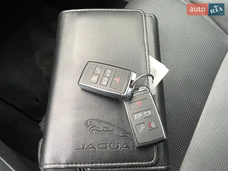 Jaguar I-Pace 2018 VIN SADHA2B17K1F68137 фото оголошення 5 з 47