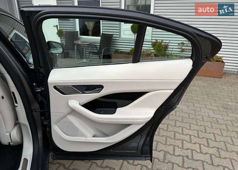 Позашляховик / Кросовер Jaguar I-Pace 2020 в Рівному