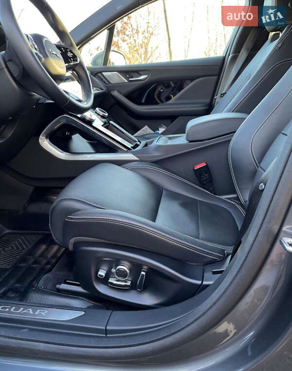 Позашляховик / Кросовер Jaguar I-Pace 2018 в Києві