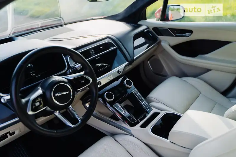 Позашляховик / Кросовер Jaguar I-Pace 2018 в 