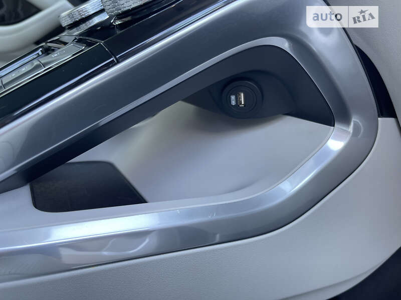 Внедорожник / Кроссовер Jaguar I-Pace 2018 в Ивано-Франковске