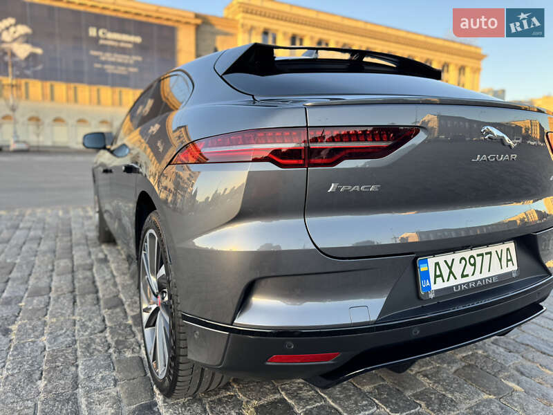 Позашляховик / Кросовер Jaguar I-Pace 2018 в Дніпрі