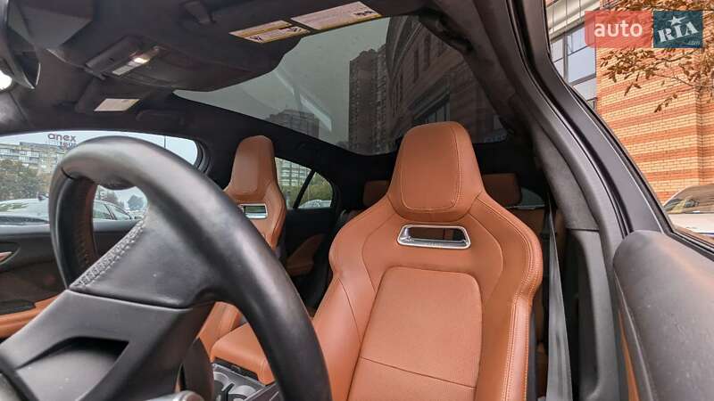 Внедорожник / Кроссовер Jaguar I-Pace 2018 в Киеве фото 22 Внедорожник / Кроссовер Jaguar I-Pace 2018 в Киеве