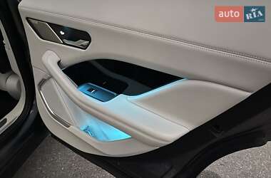 Внедорожник / Кроссовер Jaguar I-Pace 2018 в 