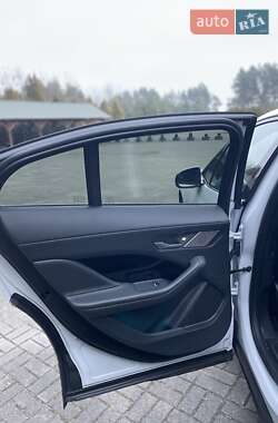 Внедорожник / Кроссовер Jaguar I-Pace 2021 в 