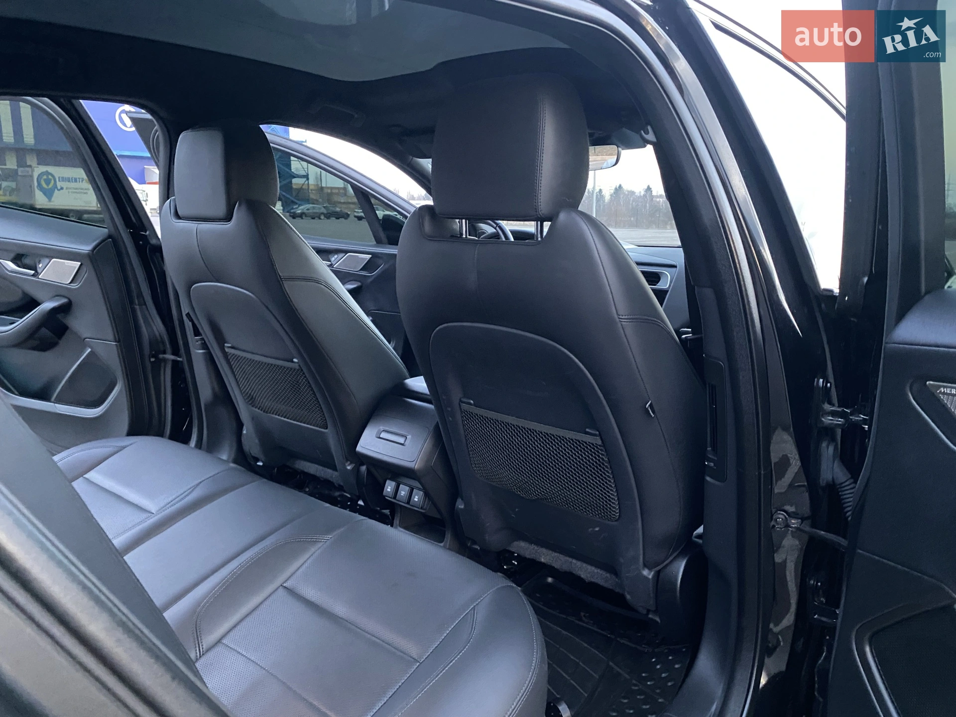 2019 Jaguar I-Pace - мініатюра 14
