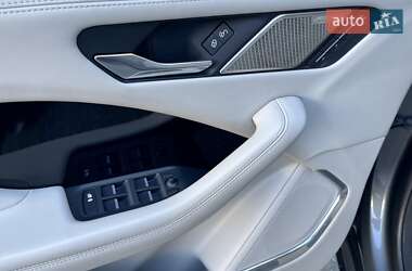 Внедорожник / Кроссовер Jaguar I-Pace 2018 в 