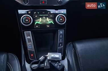 Внедорожник / Кроссовер Jaguar I-Pace 2018 в 