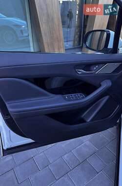 Внедорожник / Кроссовер Jaguar I-Pace 2019 в 