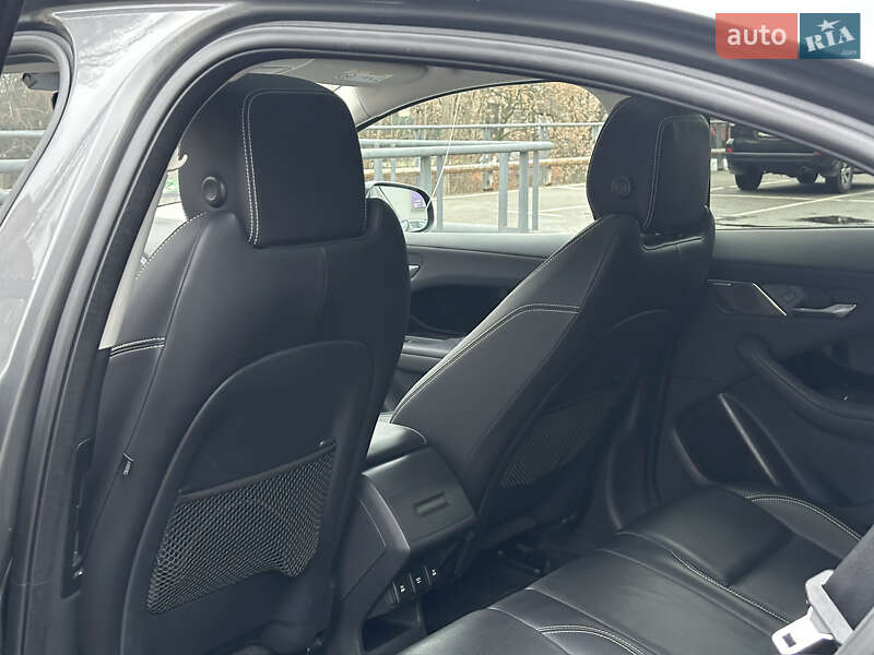 Внедорожник / Кроссовер Jaguar I-Pace 2019 в Киеве