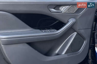 Внедорожник / Кроссовер Jaguar I-Pace 2020 в 