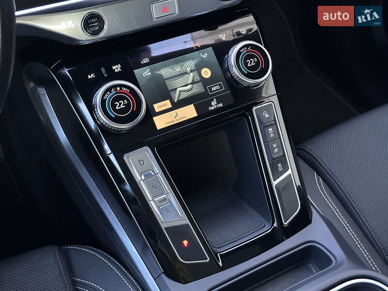 Внедорожник / Кроссовер Jaguar I-Pace 2020 в Киеве