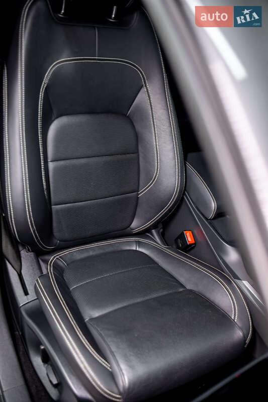 Внедорожник / Кроссовер Jaguar I-Pace 2018 в Черновцах фото 46 Внедорожник / Кроссовер Jaguar I-Pace 2018 в Черновцах