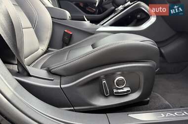 Позашляховик / Кросовер Jaguar I-Pace 2021 в 