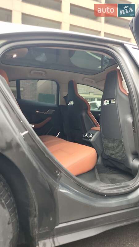 Внедорожник / Кроссовер Jaguar I-Pace 2019 в Киеве