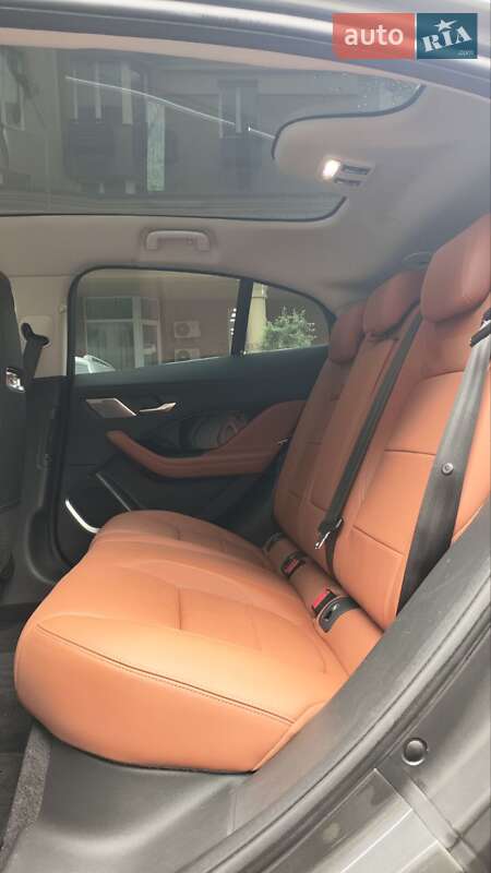 Внедорожник / Кроссовер Jaguar I-Pace 2019 в Киеве