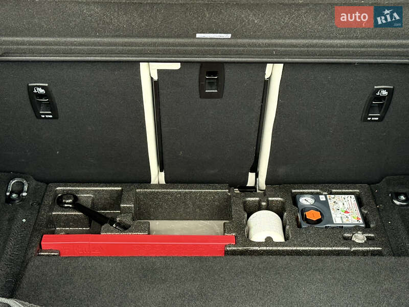 Внедорожник / Кроссовер Jaguar I-Pace 2021 в Львове фото 60 Внедорожник / Кроссовер Jaguar I-Pace 2021 в Львове