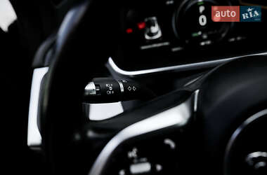Внедорожник / Кроссовер Jaguar I-Pace 2018 в 